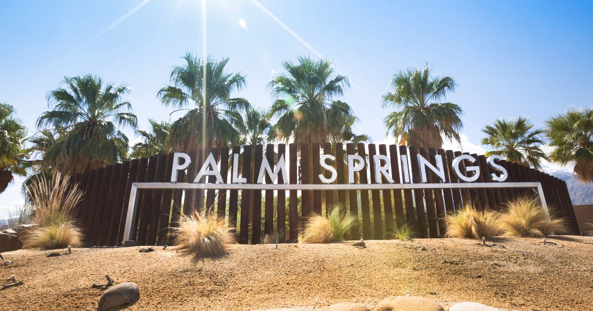Palm Springs Sign 2